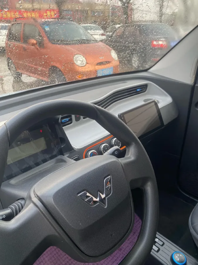 2020 WuLing HongGuang MINI EV BEV 9.3KWH,autocango,china used car exporter,china ev exporter,chinese used car exporter,chinese used ev exporter