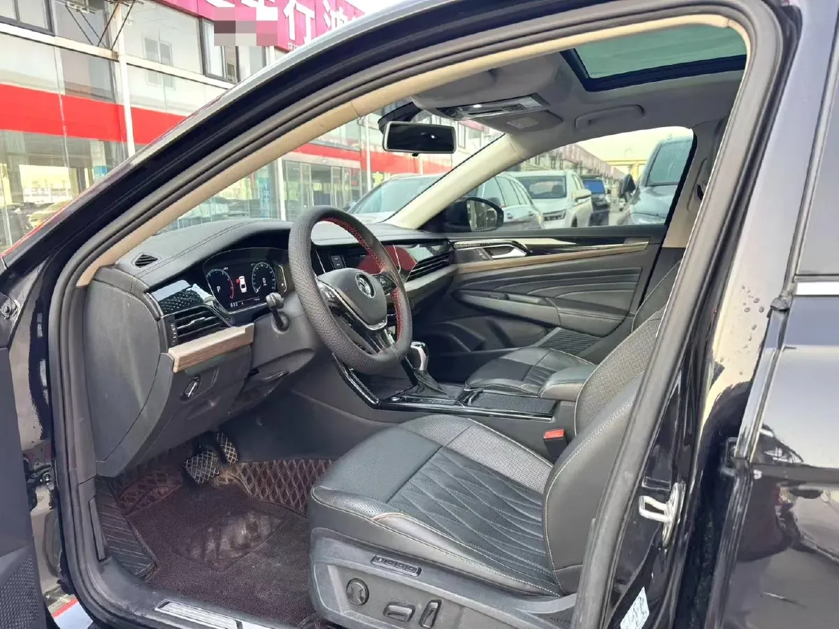 2020 Volkswagen Passat 2.0T 186HP L4 7DCT,autocango,china used car exporter,china ev exporter,chinese used car exporter,chinese used ev exporter