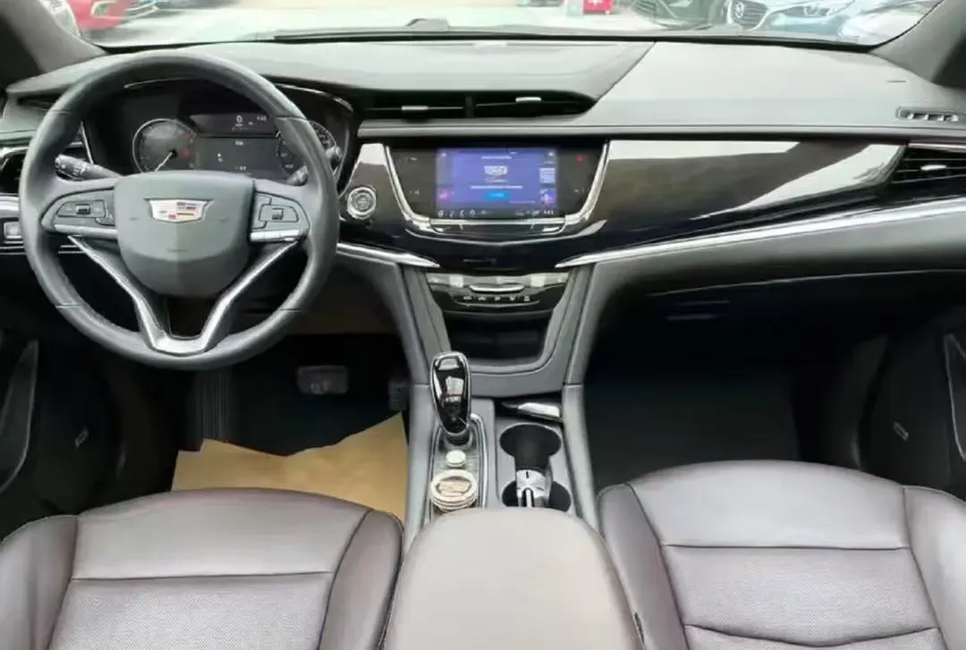 2021 Cadillac XT6 2.0T 237HP L4 9AT,autocango,china used car exporter,china ev exporter,chinese used car exporter,chinese used ev exporter