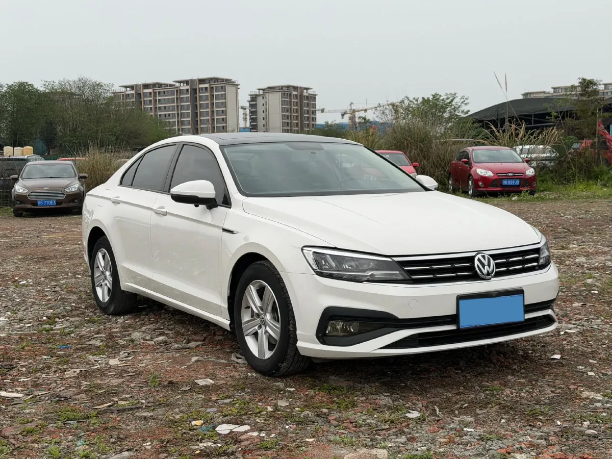 2019 Volkswagen Passat 1.4T 150HP L4 7DCT,autocango,china used car exporter,china ev exporter,chinese used car exporter,chinese used ev exporter