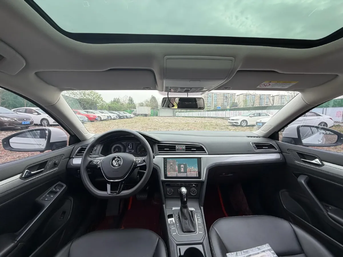 2019 Volkswagen Passat 1.4T 150HP L4 7DCT,autocango,china used car exporter,china ev exporter,chinese used car exporter,chinese used ev exporter