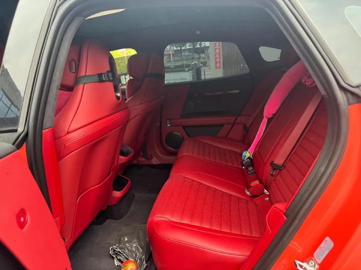 2025 Avatr 06 REEV 156HP REEV,autocango,china used car exporter,china ev exporter,chinese used car exporter,chinese used ev exporter