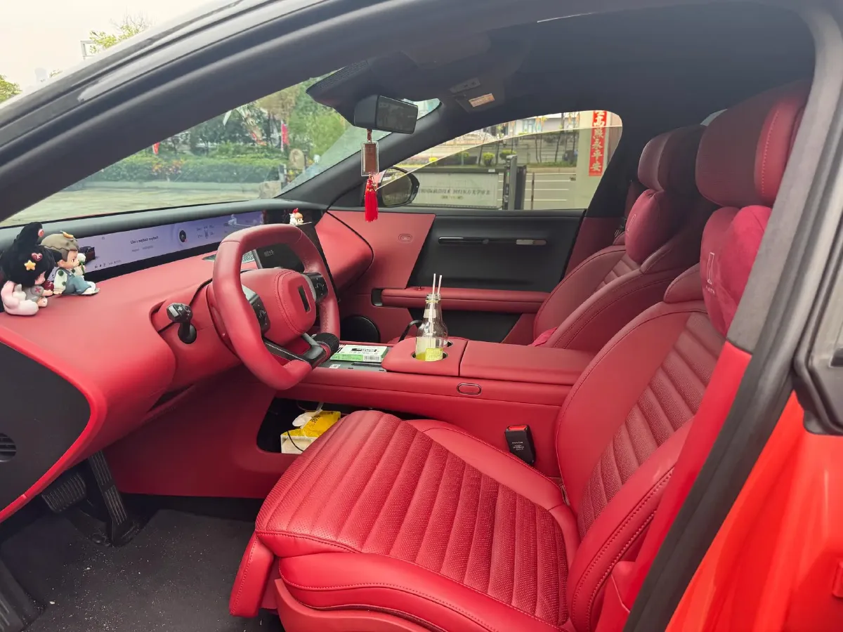 2025 Avatr 06 REEV 156HP REEV,autocango,china used car exporter,china ev exporter,chinese used car exporter,chinese used ev exporter