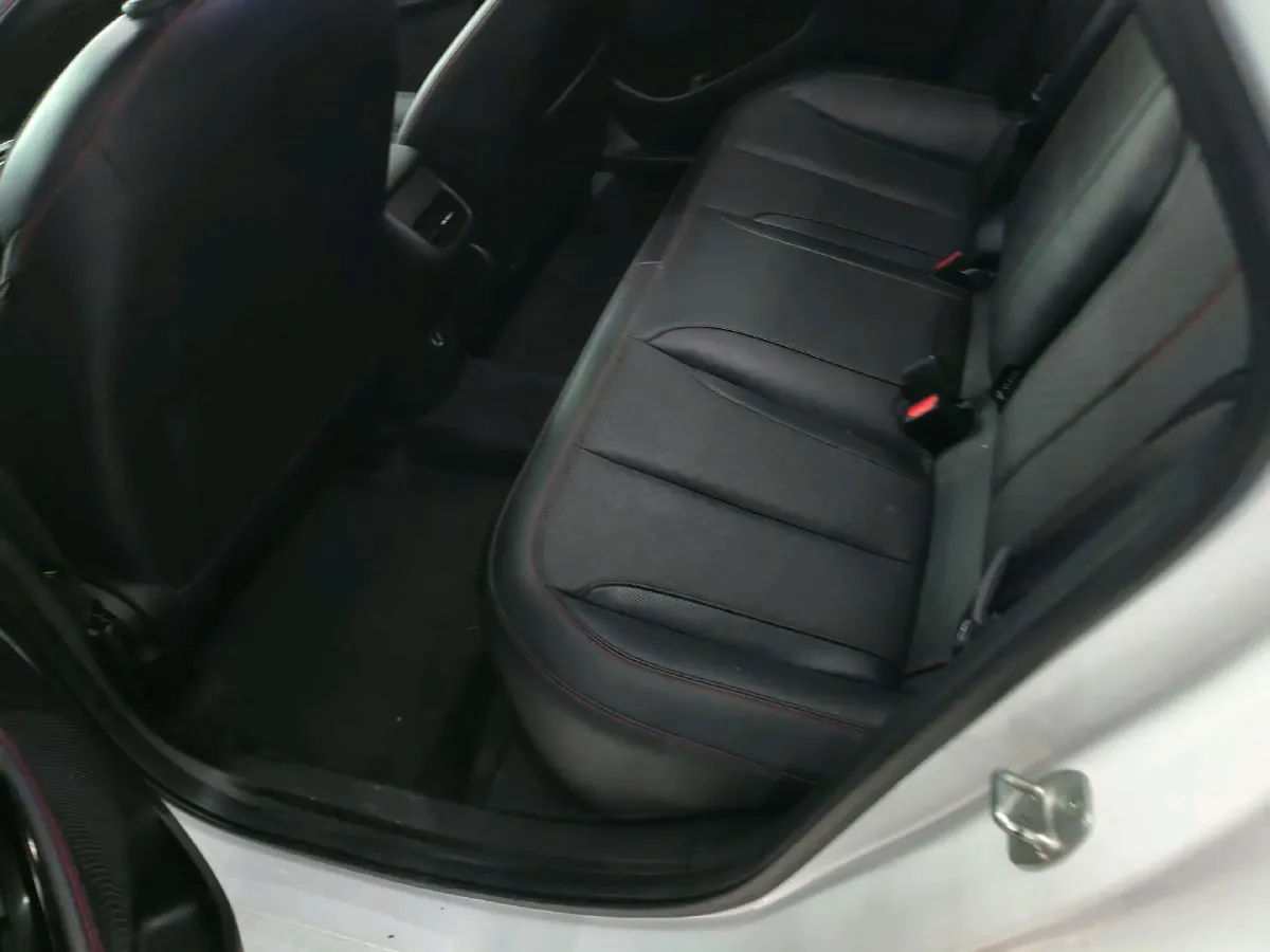 2023 Jetour X70 PRO 2.0T 254HP L4 7DCT,autocango,china used car exporter,china ev exporter,chinese used car exporter,chinese used ev exporter