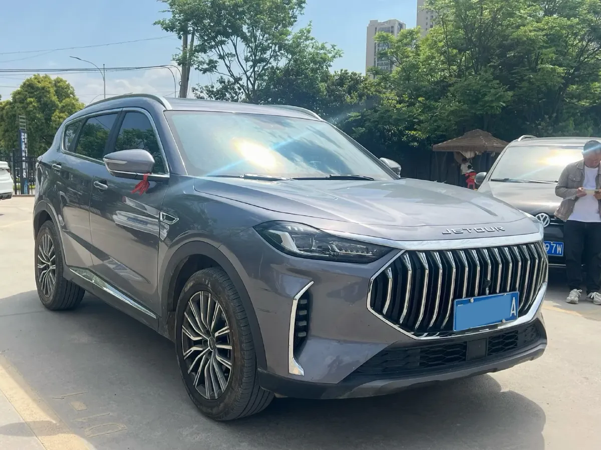 2023 Jetour X70 Plus 1.6T 197HP L4 7DCT,autocango,china used car exporter,china ev exporter,chinese used car exporter,chinese used ev exporter