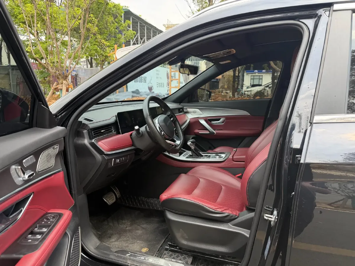 2021 Haval H6 Coupe 1.5T 169HP L4 7DCT,autocango,china used car exporter,china ev exporter,chinese used car exporter,chinese used ev exporter