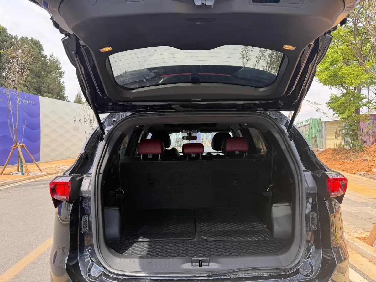 2021 Haval H6 Coupe 1.5T 169HP L4 7DCT,autocango,china used car exporter,china ev exporter,chinese used car exporter,chinese used ev exporter