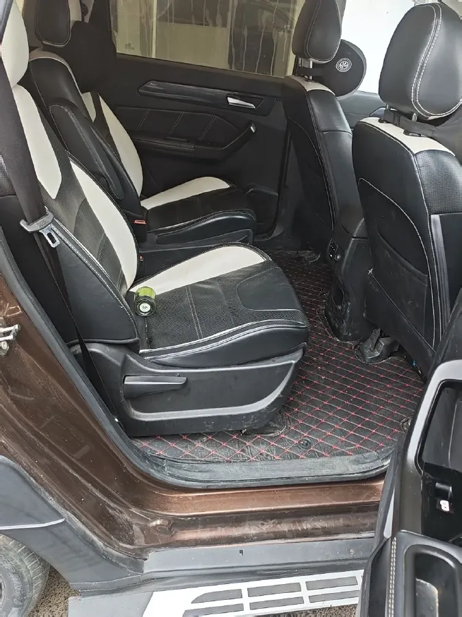 2017 BAIC WeiWang M50F 1.5L 116HP L4 5MT,autocango,china used car exporter,china ev exporter,chinese used car exporter,chinese used ev exporter