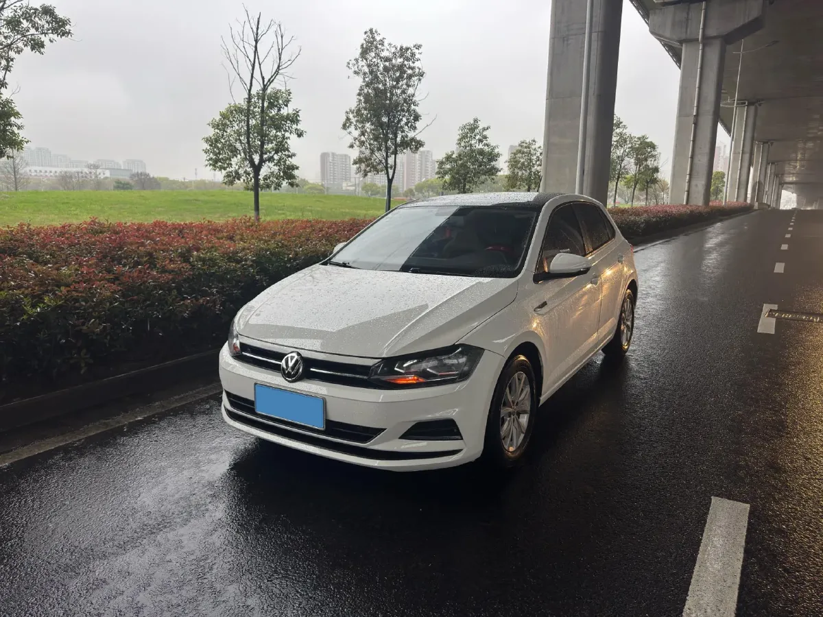 2019 Volkswagen Polo 1.5L 113HP L4 6AT,autocango,china used car exporter,china ev exporter,chinese used car exporter,chinese used ev exporter