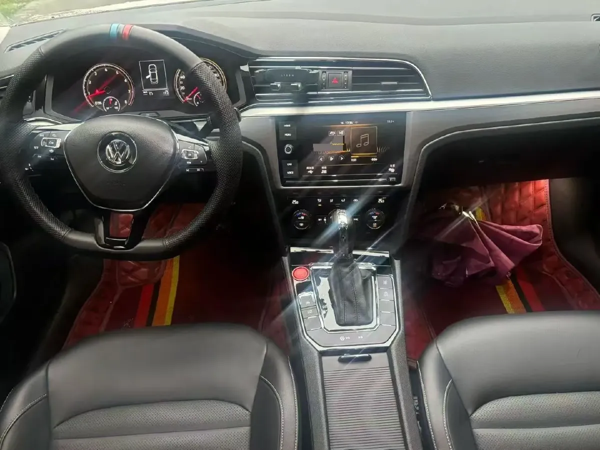 2019 Volkswagen Passat 1.4T 150HP L4 7DCT,autocango,china used car exporter,china ev exporter,chinese used car exporter,chinese used ev exporter