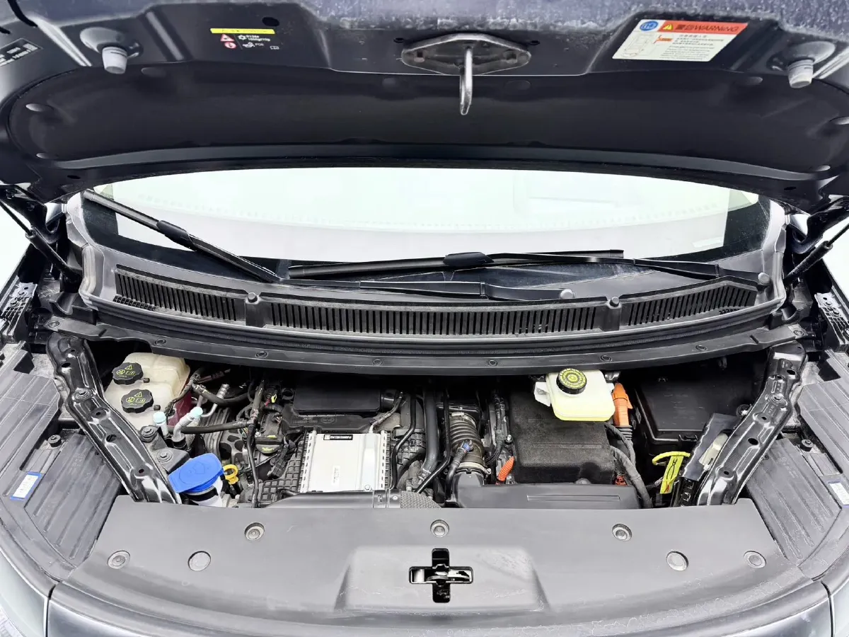 2025 Denza D9 1.5T 156HP L4 E-CVT PHEV 40KWH,autocango,china used car exporter,china ev exporter,chinese used car exporter,chinese used ev exporter