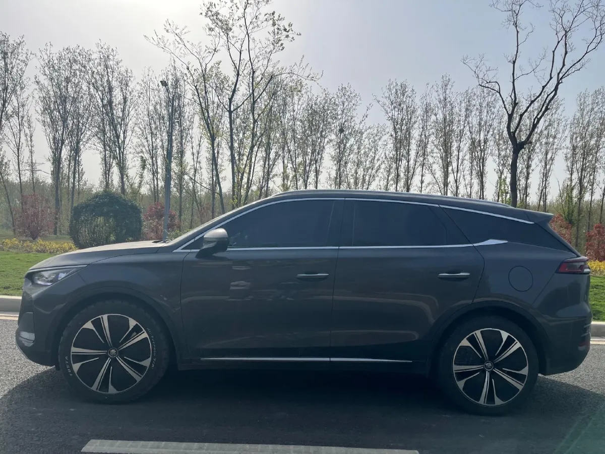 2022 Jeep Grand Commander 2.0T 265HP L4 9AT,autocango,china used car exporter,china ev exporter,chinese used car exporter,chinese used ev exporter