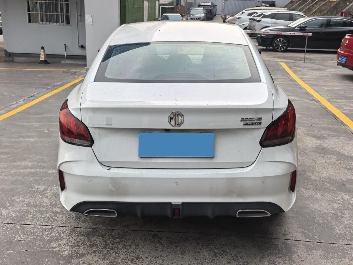 2021 MG 5 1.5T 173HP L4 7DCT,autocango,china used car exporter,china ev exporter,chinese used car exporter,chinese used ev exporter