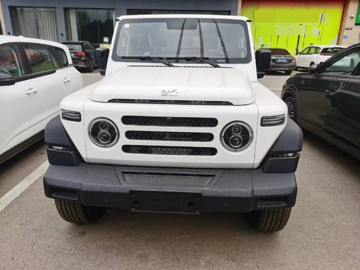 2024 212 212 T01 2.0T 252HP L4 8AT,autocango,china used car exporter,china ev exporter,chinese used car exporter,chinese used ev exporter