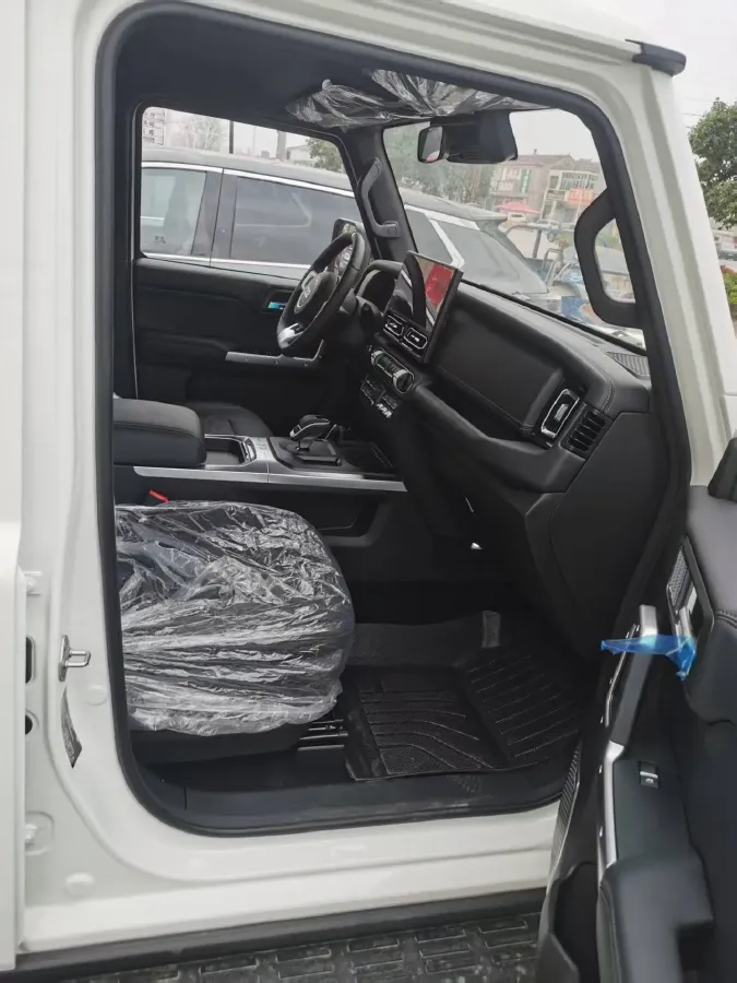 2024 212 212 T01 2.0T 252HP L4 8AT,autocango,china used car exporter,china ev exporter,chinese used car exporter,chinese used ev exporter