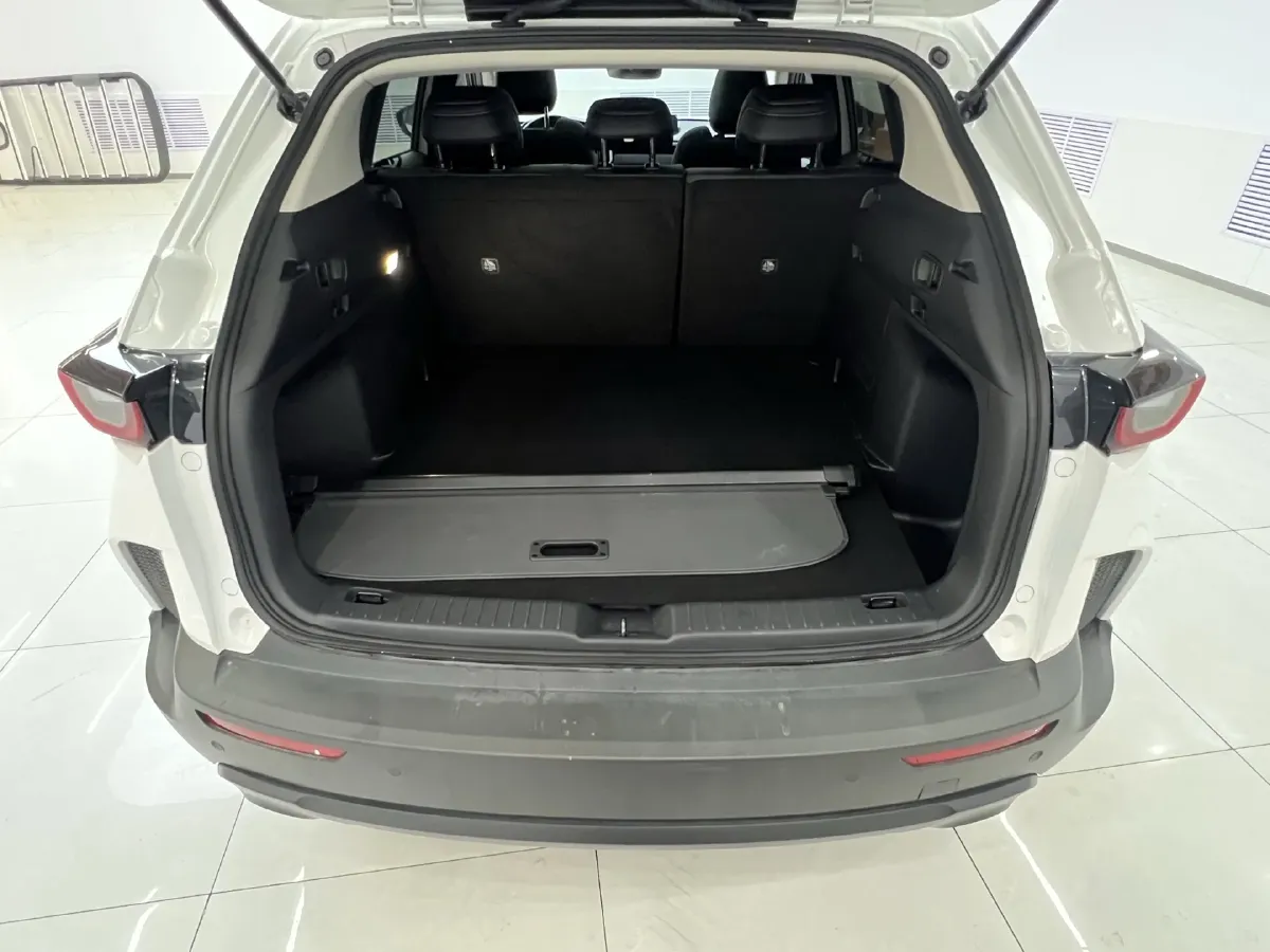 2023 Mazda CX-50 2.0L 155HP L4 6AT,autocango,china used car exporter,china ev exporter,chinese used car exporter,chinese used ev exporter