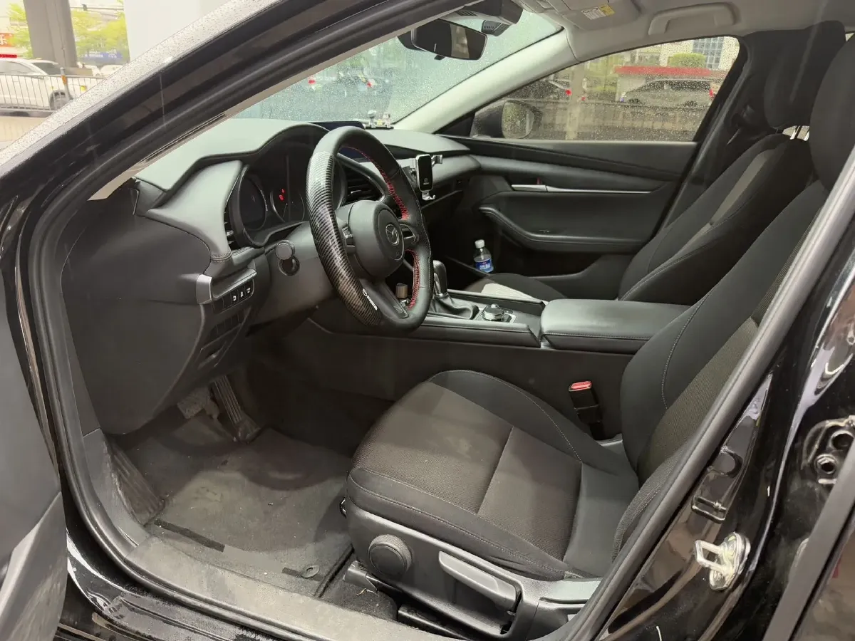 2023 Mazda 3 Axela 2.0L 158HP L4 6AT,autocango,china used car exporter,china ev exporter,chinese used car exporter,chinese used ev exporter