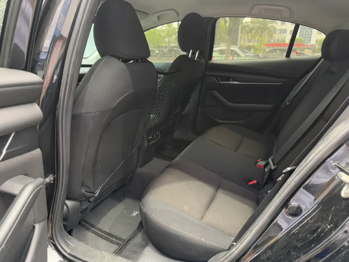 2023 Mazda 3 Axela 2.0L 158HP L4 6AT,autocango,china used car exporter,china ev exporter,chinese used car exporter,chinese used ev exporter