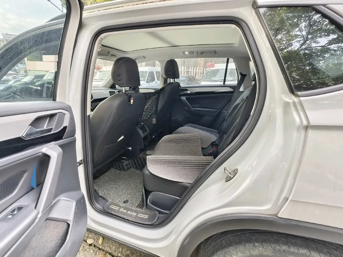 2020 Volkswagen Tayron 2.0T 186HP L4 7DCT,autocango,china used car exporter,china ev exporter,chinese used car exporter,chinese used ev exporter