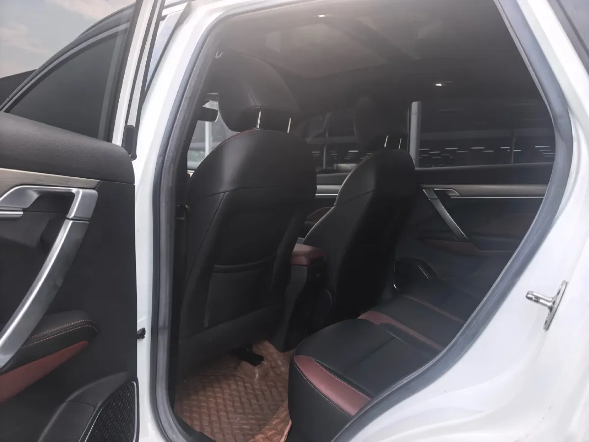 2020 Geely Coolray 1.5T 177HP L3 7DCT,autocango,china used car exporter,china ev exporter,chinese used car exporter,chinese used ev exporter