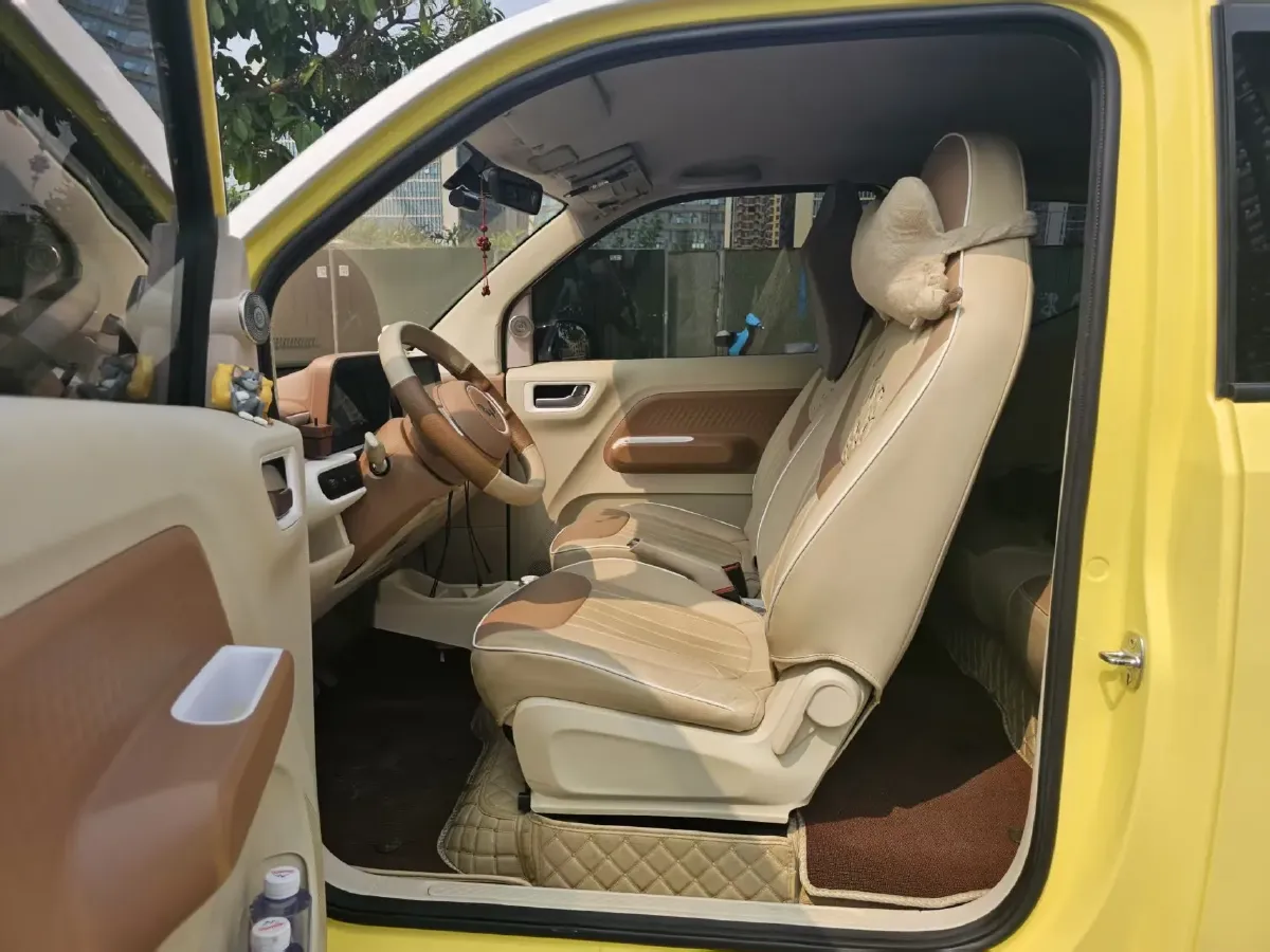 2024 WuLing HongGuang MINI EV BEV 17.3KWH,autocango,china used car exporter,china ev exporter,chinese used car exporter,chinese used ev exporter