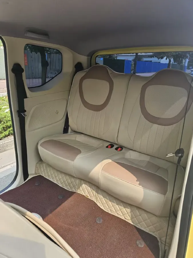 2024 WuLing HongGuang MINI EV BEV 17.3KWH,autocango,china used car exporter,china ev exporter,chinese used car exporter,chinese used ev exporter