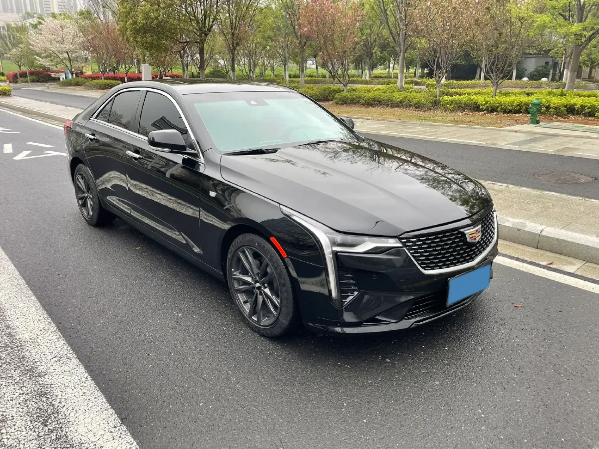 2023 Cadillac CT4 2.0T 237HP L4 8AT,autocango,china used car exporter,china ev exporter,chinese used car exporter,chinese used ev exporter