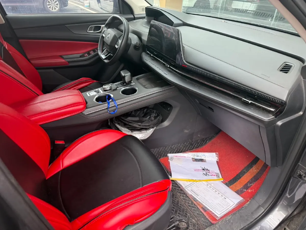 2022 ChangAn Oshan X7 Plus 1.5T 188HP L4 7DCT,autocango,china used car exporter,china ev exporter,chinese used car exporter,chinese used ev exporter