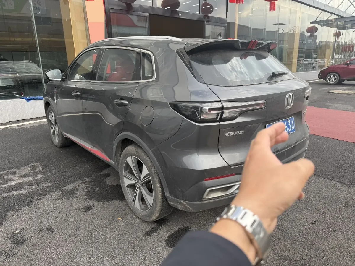 2022 ChangAn Oshan X7 Plus 1.5T 188HP L4 7DCT,autocango,china used car exporter,china ev exporter,chinese used car exporter,chinese used ev exporter