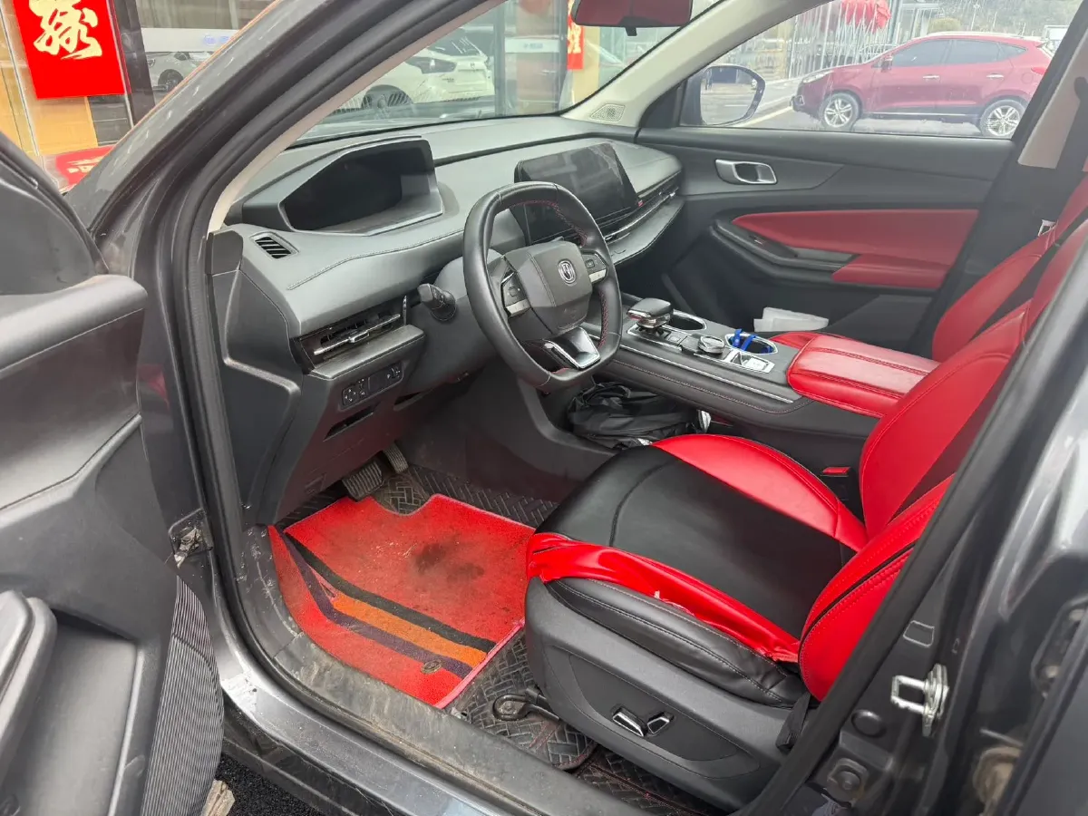 2022 ChangAn Oshan X7 Plus 1.5T 188HP L4 7DCT,autocango,china used car exporter,china ev exporter,chinese used car exporter,chinese used ev exporter