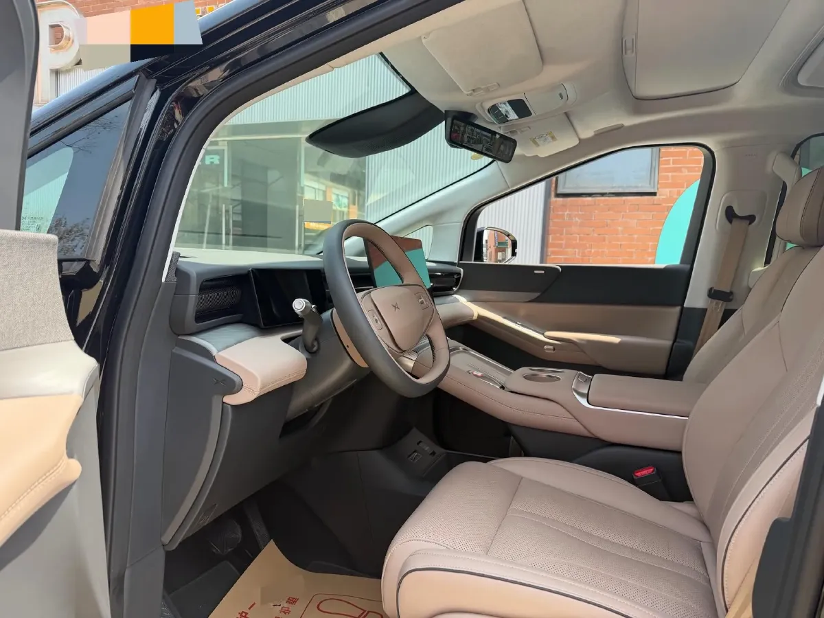 2025 Xpeng X9 BEV,autocango,china used car exporter,china ev exporter,chinese used car exporter,chinese used ev exporter