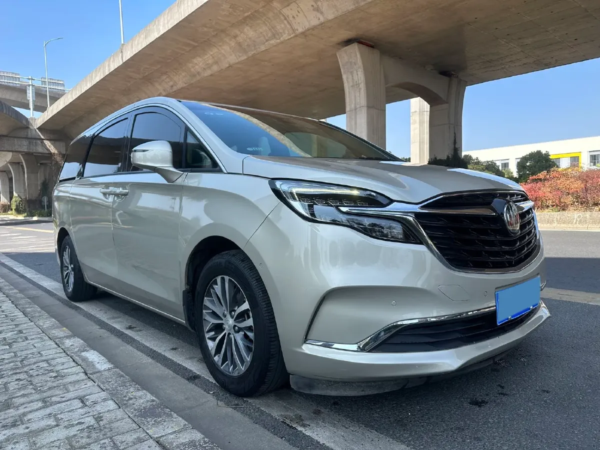 2021 Buick GL8 2.0T 237HP L4 9AT,autocango,china used car exporter,china ev exporter,chinese used car exporter,chinese used ev exporter