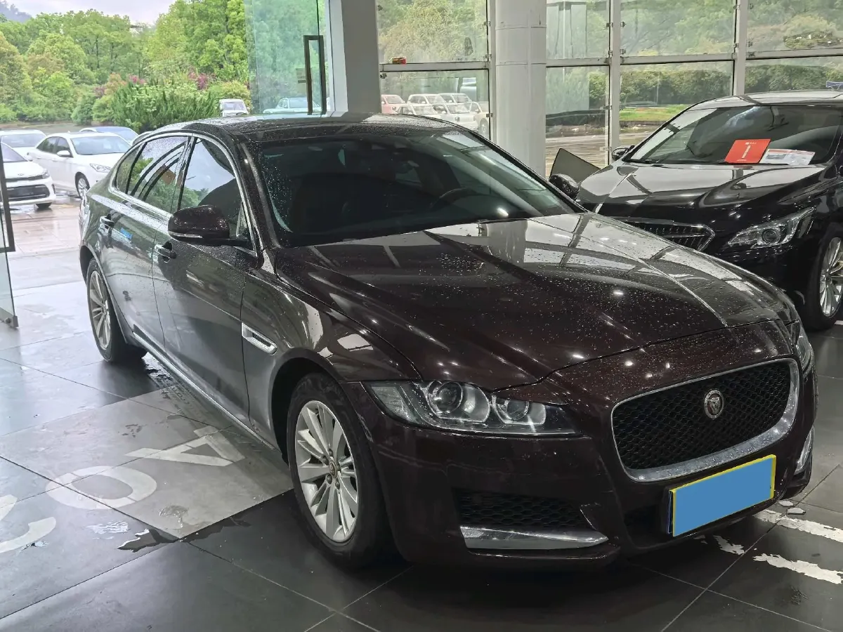 2019 Mercedes-Benz GLA Class 2.0T 211HP L4 7DCT,autocango,china used car exporter,china ev exporter,chinese used car exporter,chinese used ev exporter