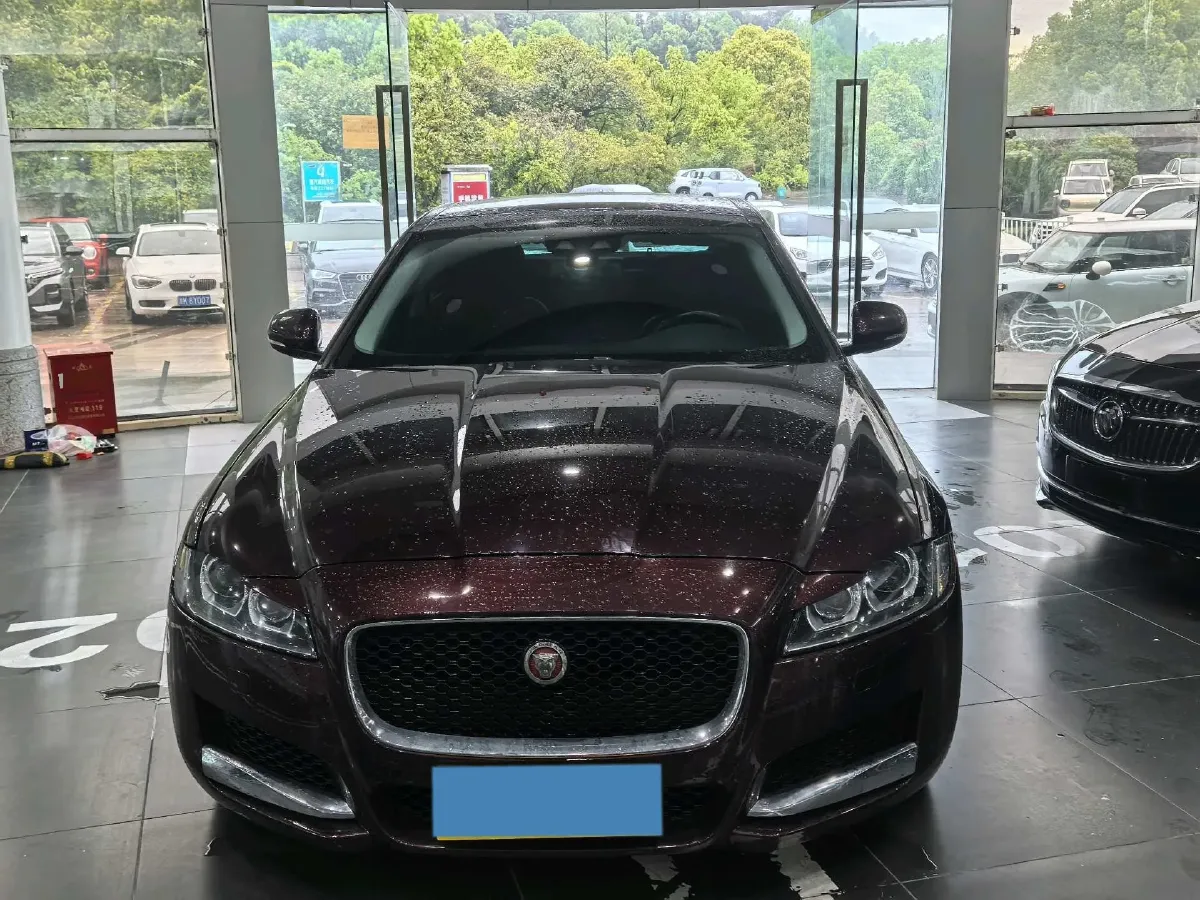 2019 Mercedes-Benz GLA Class 2.0T 211HP L4 7DCT,autocango,china used car exporter,china ev exporter,chinese used car exporter,chinese used ev exporter