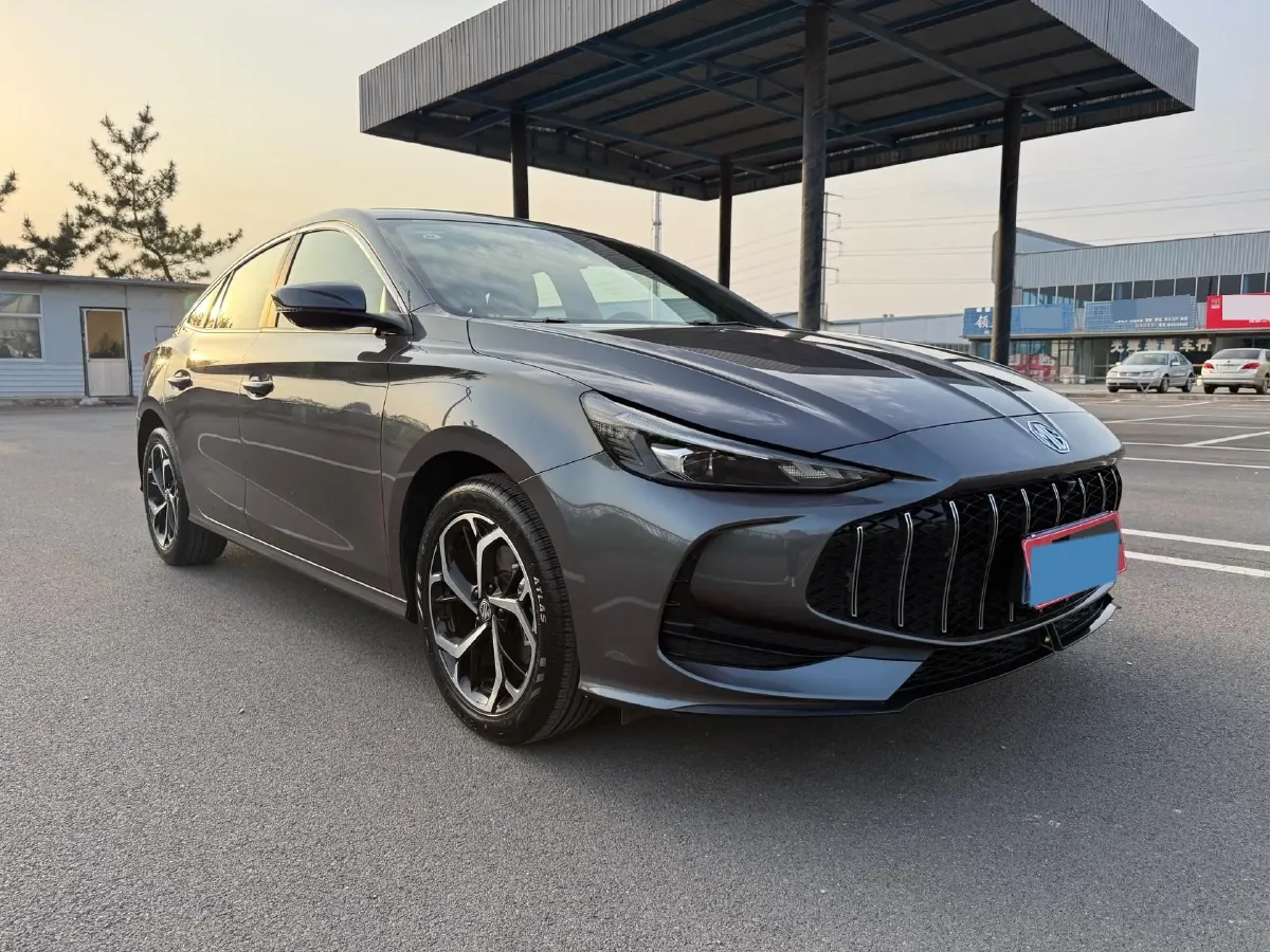 2025 MG 5 1.5T 181HP L4 7DCT,autocango,china used car exporter,china ev exporter,chinese used car exporter,chinese used ev exporter