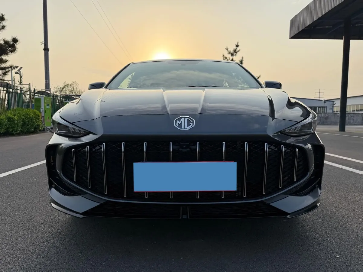 2025 MG 5 1.5T 181HP L4 7DCT,autocango,china used car exporter,china ev exporter,chinese used car exporter,chinese used ev exporter
