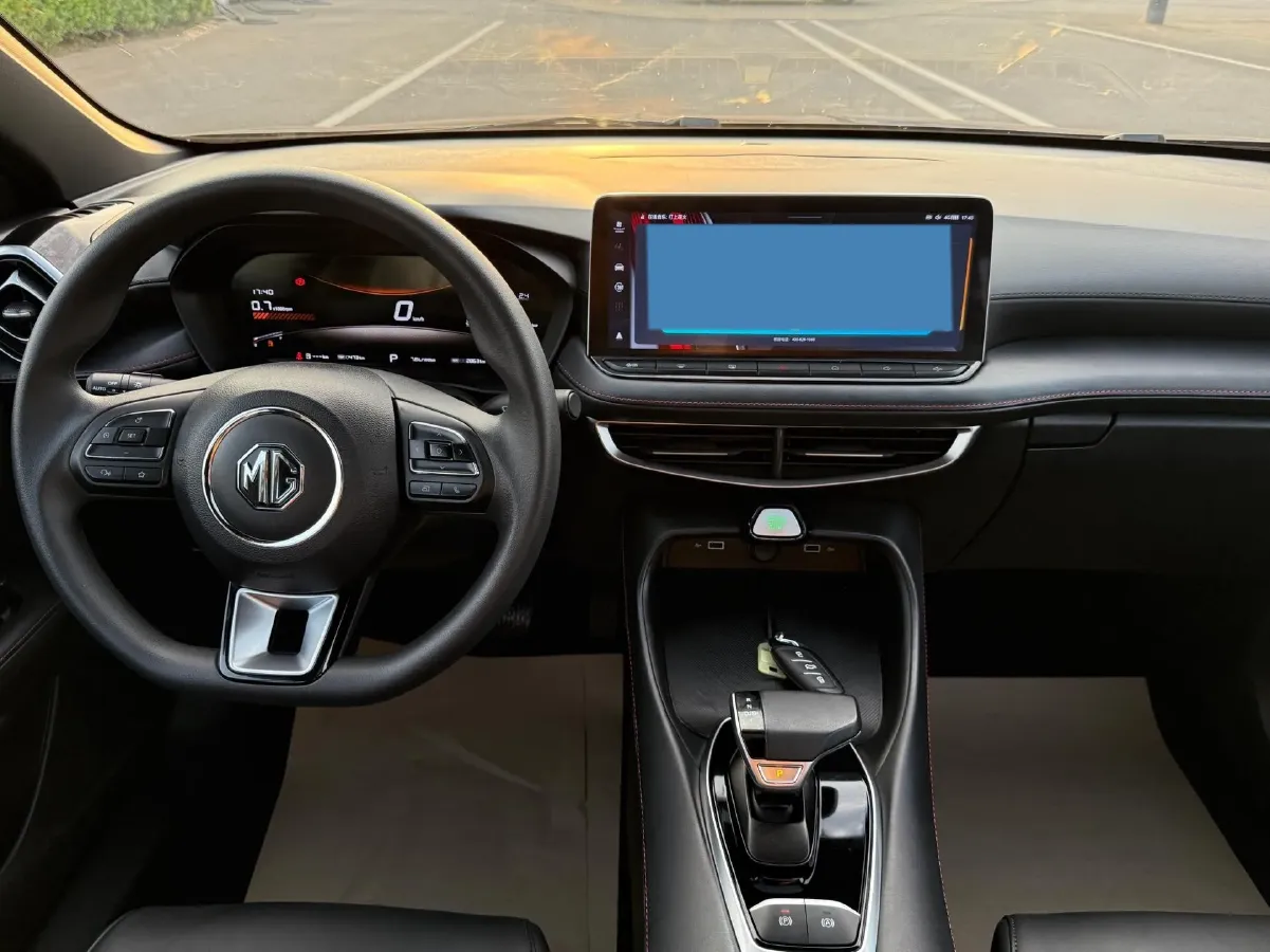 2025 MG 5 1.5T 181HP L4 7DCT,autocango,china used car exporter,china ev exporter,chinese used car exporter,chinese used ev exporter