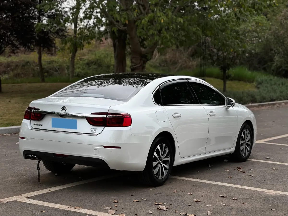 2021 Citroen C6 1.8T 211HP L4 8AT,autocango,china used car exporter,china ev exporter,chinese used car exporter,chinese used ev exporter