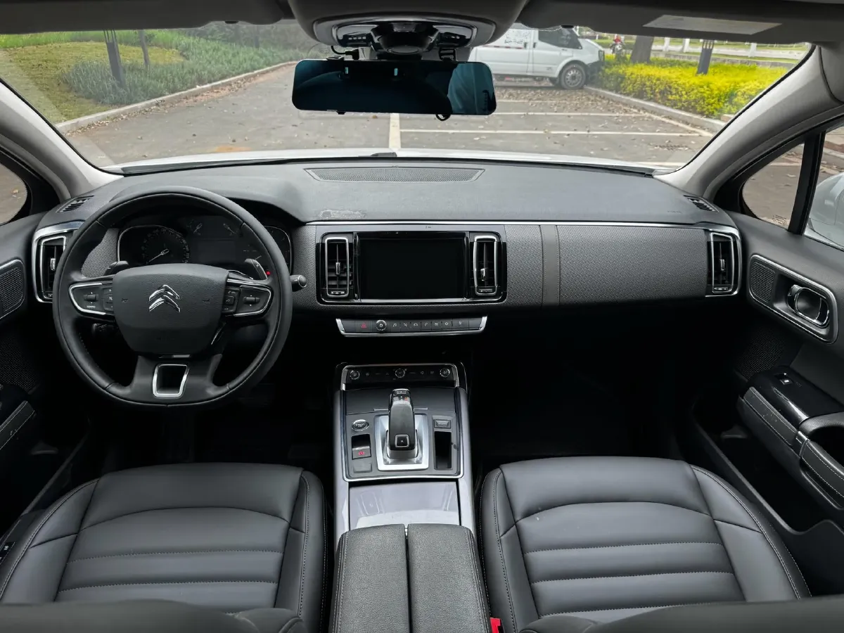 2021 Citroen C6 1.8T 211HP L4 8AT,autocango,china used car exporter,china ev exporter,chinese used car exporter,chinese used ev exporter