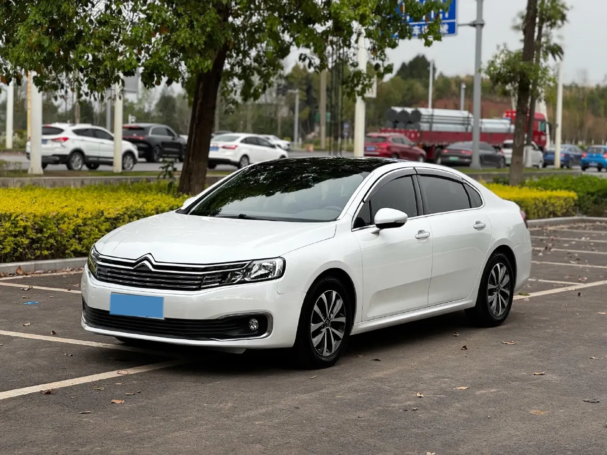 2021 Citroen C6 1.8T 211HP L4 8AT,autocango,china used car exporter,china ev exporter,chinese used car exporter,chinese used ev exporter