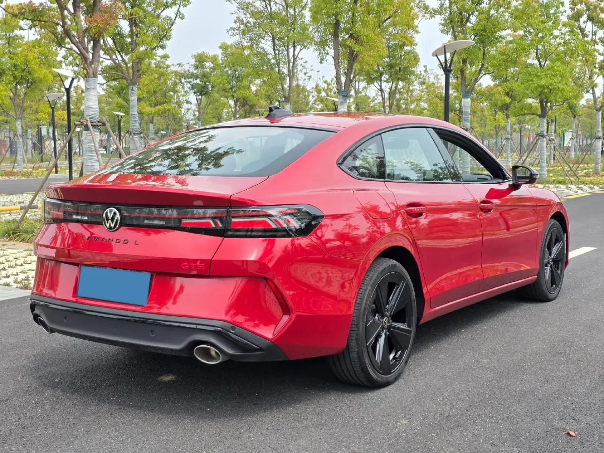 2026 Volkswagen Lamando 2.0T 220HP L4 7DCT,autocango,china used car exporter,china ev exporter,chinese used car exporter,chinese used ev exporter