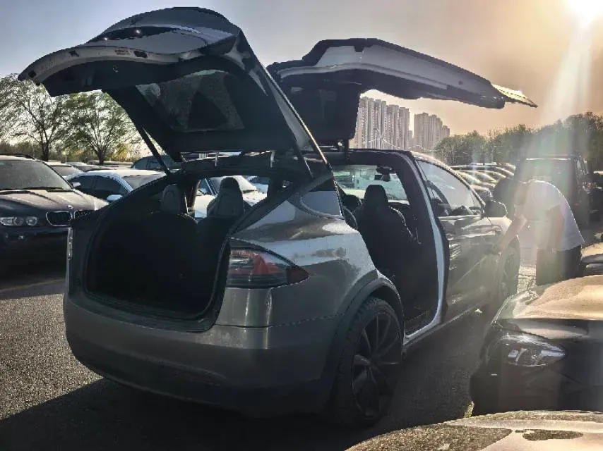 2016 Tesla Model X BEV 90KWH,autocango,china used car exporter,china ev exporter,chinese used car exporter,chinese used ev exporter