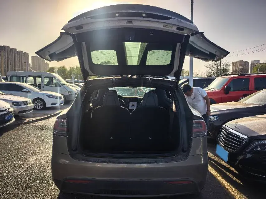 2016 Tesla Model X BEV 90KWH,autocango,china used car exporter,china ev exporter,chinese used car exporter,chinese used ev exporter