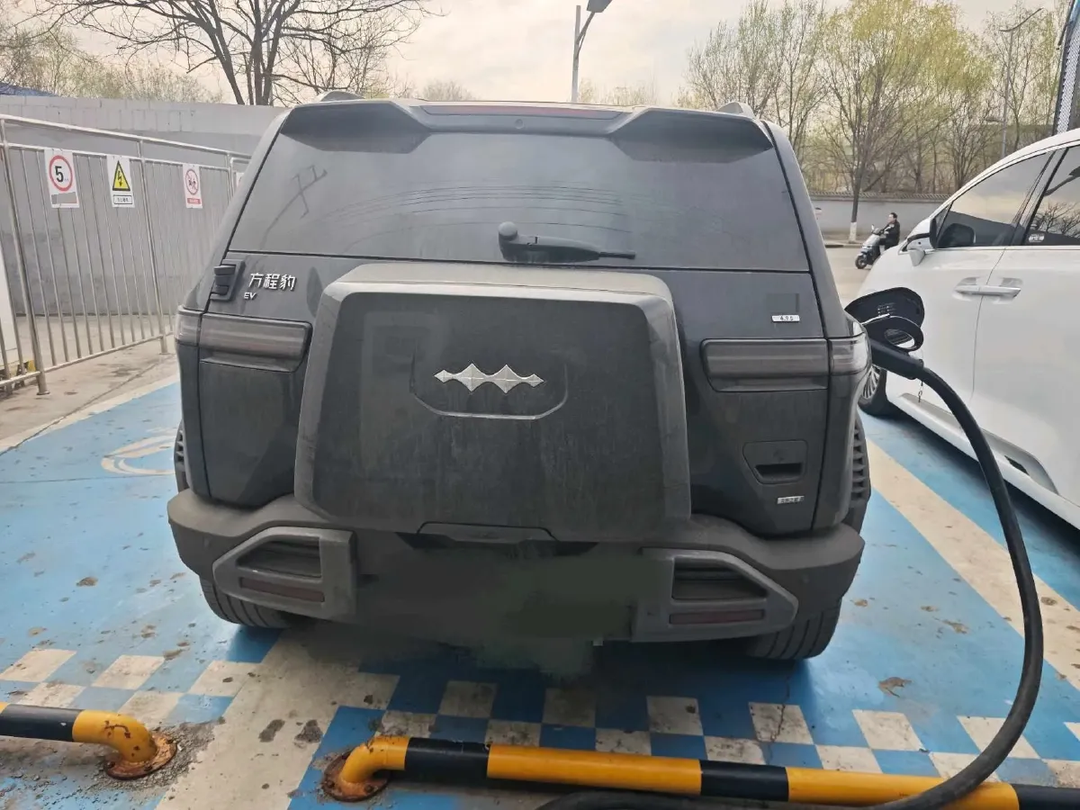 2025 FangChengBao Tai 3 BEV,autocango,china used car exporter,china ev exporter,chinese used car exporter,chinese used ev exporter