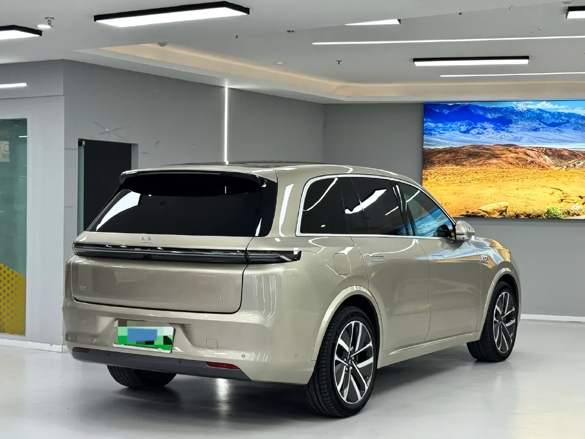 2023 Li L8 Range Extended 154HP REEV 40.9KWH,autocango,china used car exporter,china ev exporter,chinese used car exporter,chinese used ev exporter