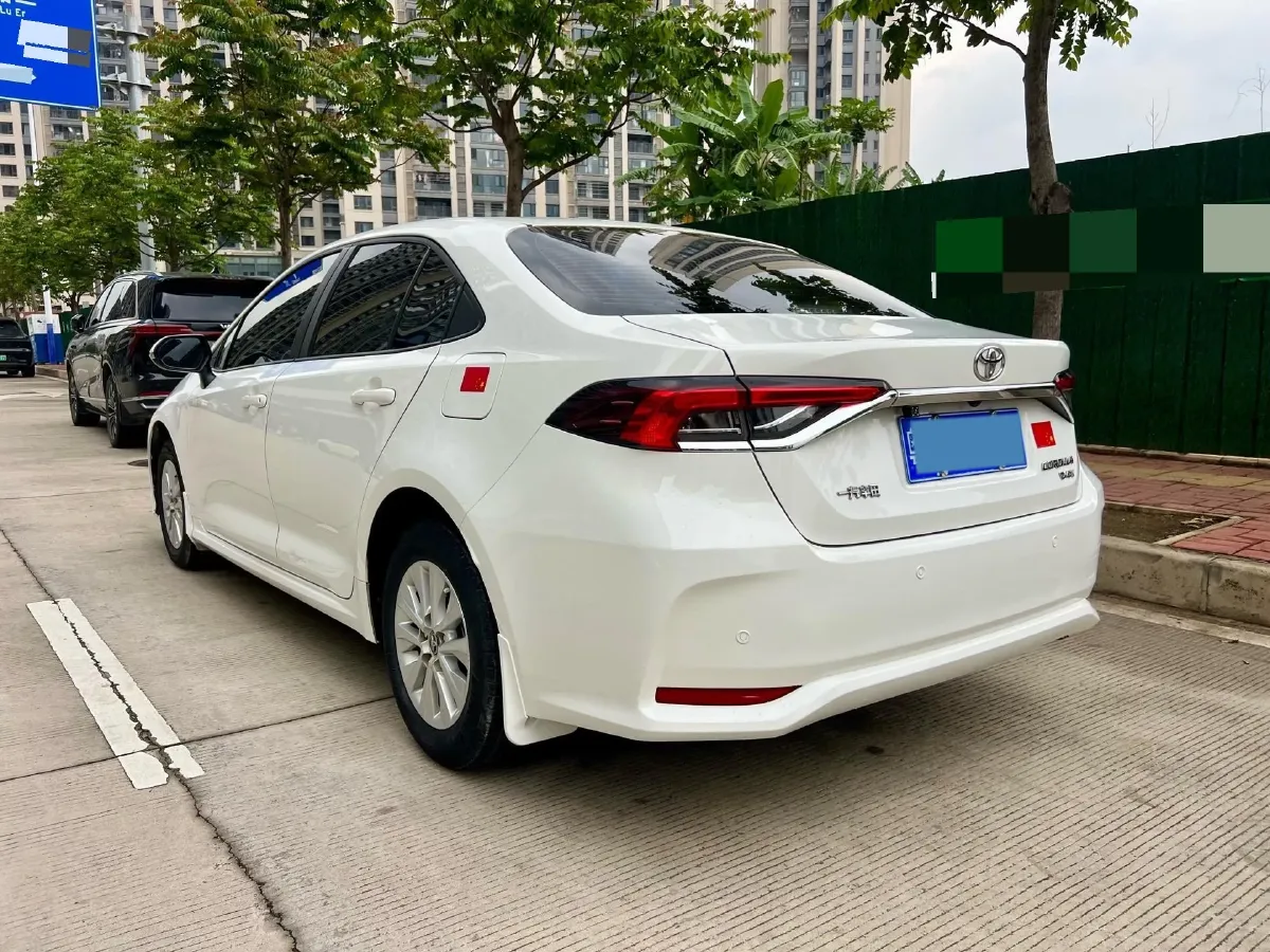 2021 Toyota Corolla 1.2T 116HP L4 CVT,autocango,china used car exporter,china ev exporter,chinese used car exporter,chinese used ev exporter