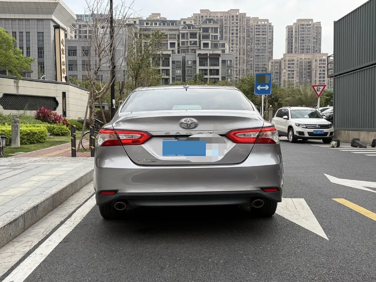 2022 Toyota Camry 2.0L 178HP L4 CVT,autocango,china used car exporter,china ev exporter,chinese used car exporter,chinese used ev exporter