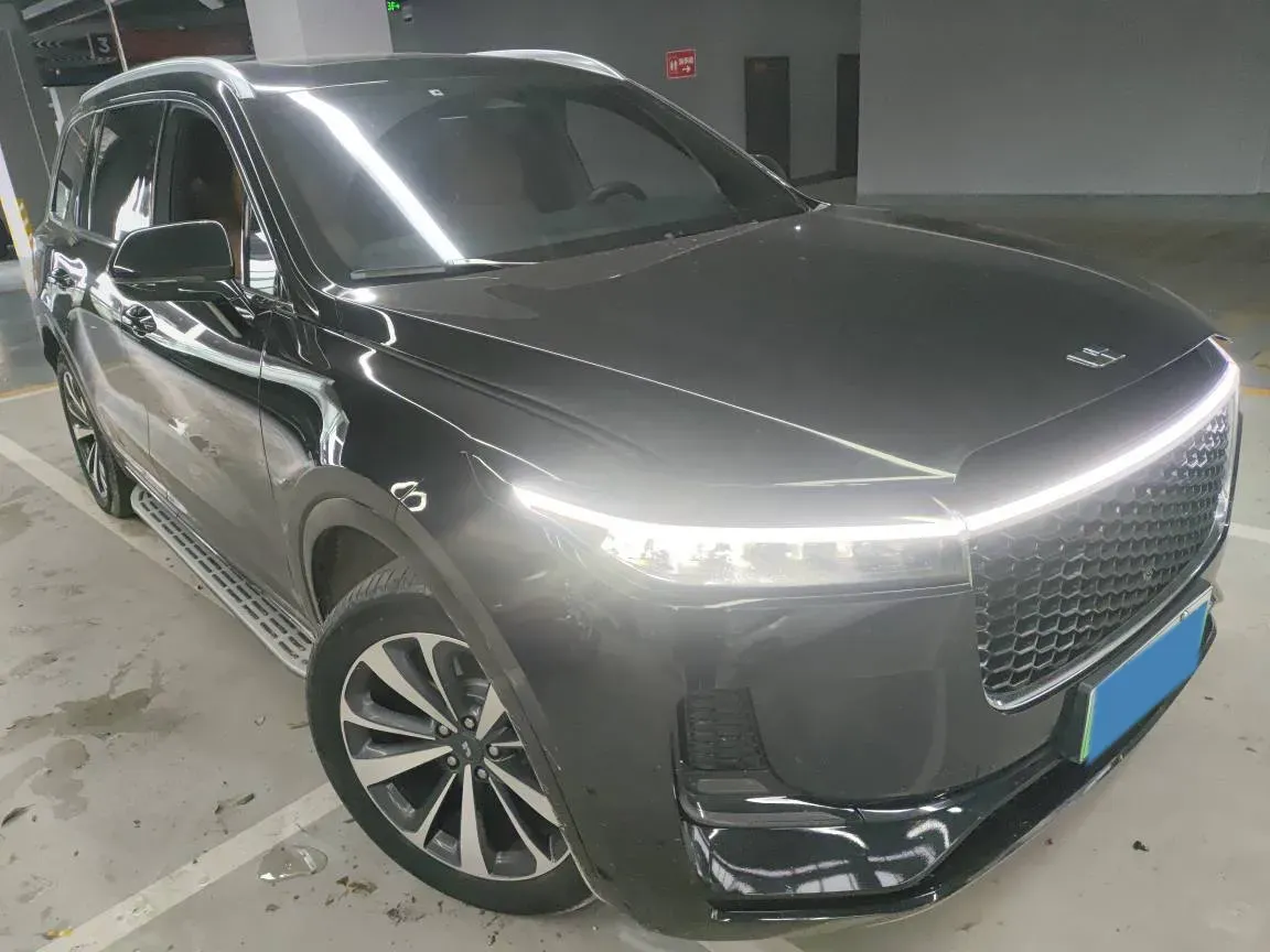 2021 Li ONE Range Extended 131HP REEV 40.5KWH,autocango,china used car exporter,china ev exporter,chinese used car exporter,chinese used ev exporter