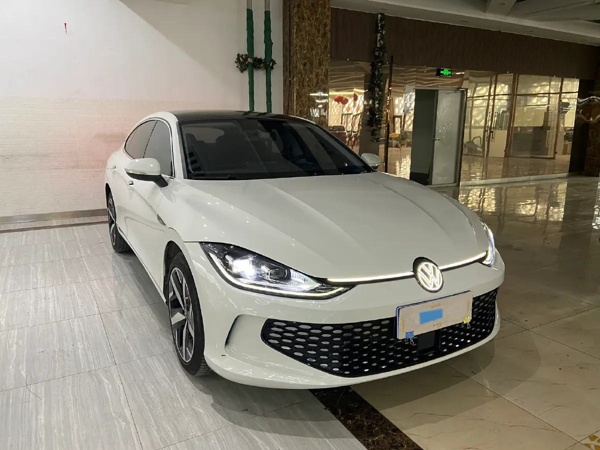 2023 Volkswagen Lamando 1.4T 150HP L4 7DCT,autocango,china used car exporter,china ev exporter,chinese used car exporter,chinese used ev exporter
