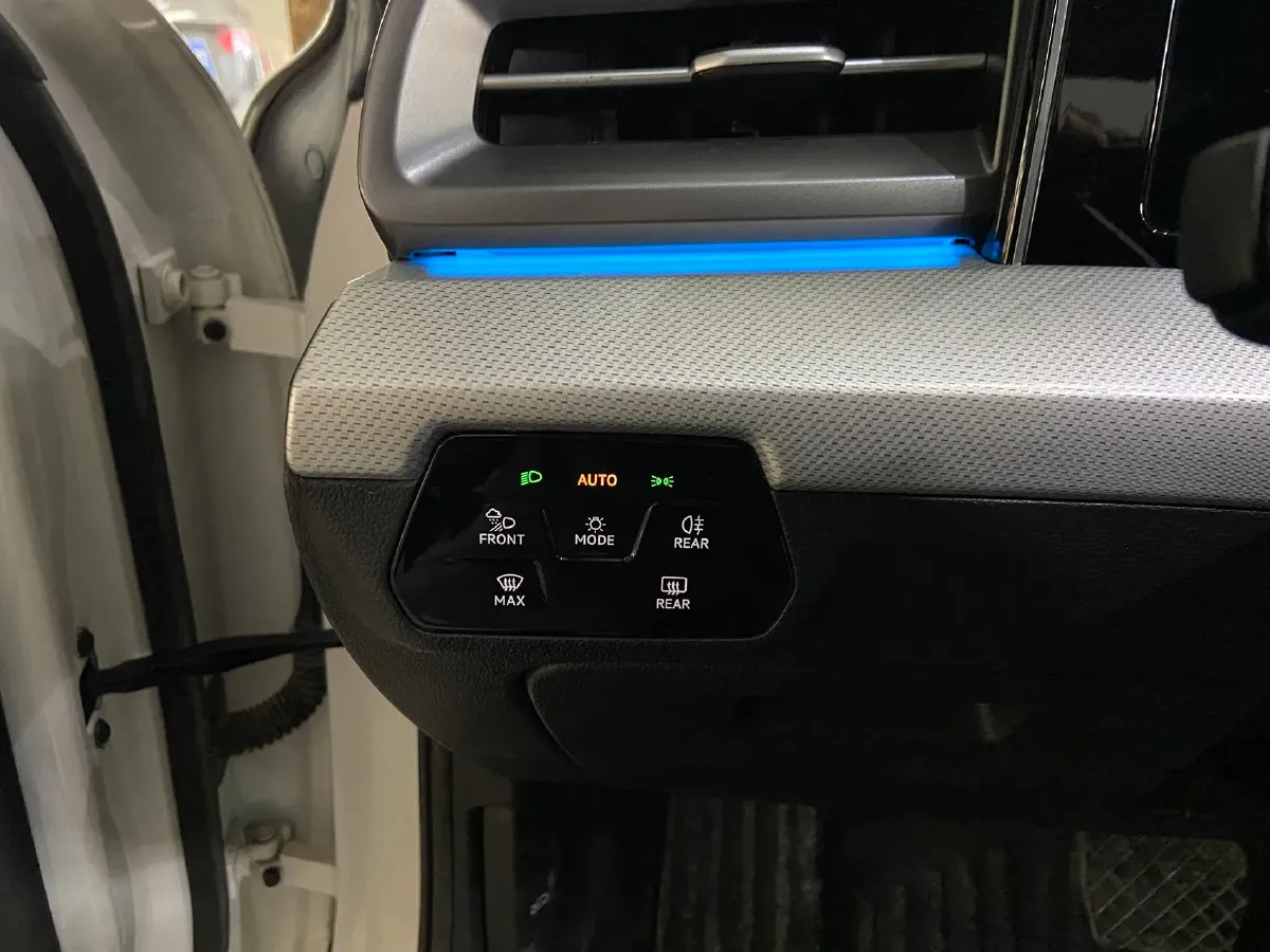 2023 Volkswagen Lamando 1.4T 150HP L4 7DCT,autocango,china used car exporter,china ev exporter,chinese used car exporter,chinese used ev exporter